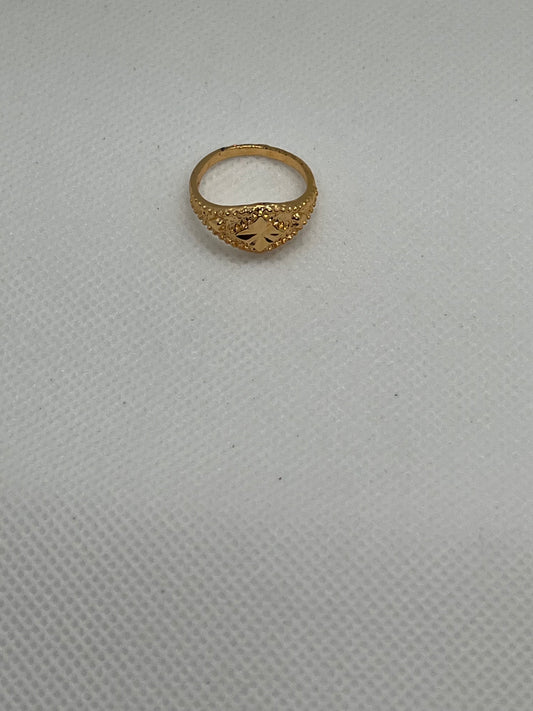 Beautiful Elegant Ring