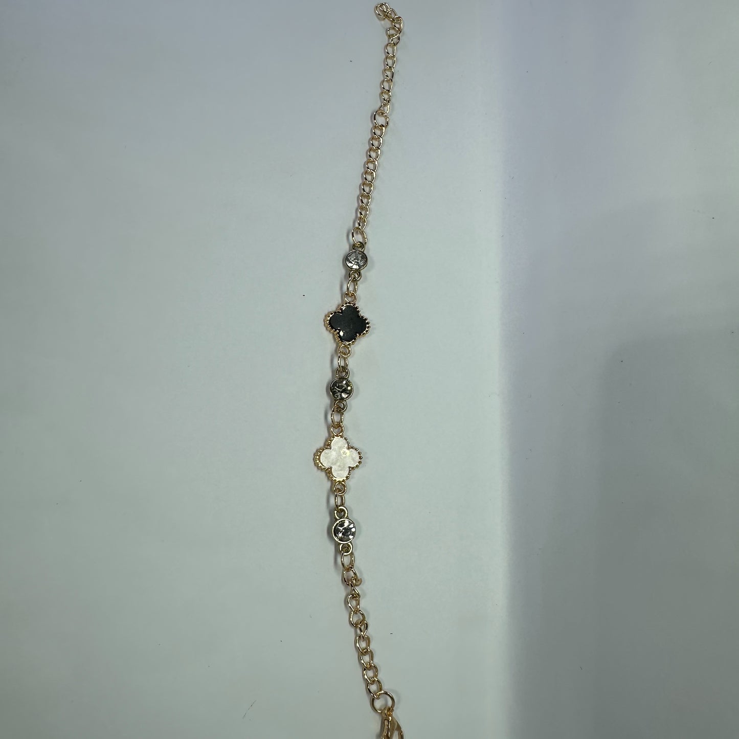 New trending clover bracelet