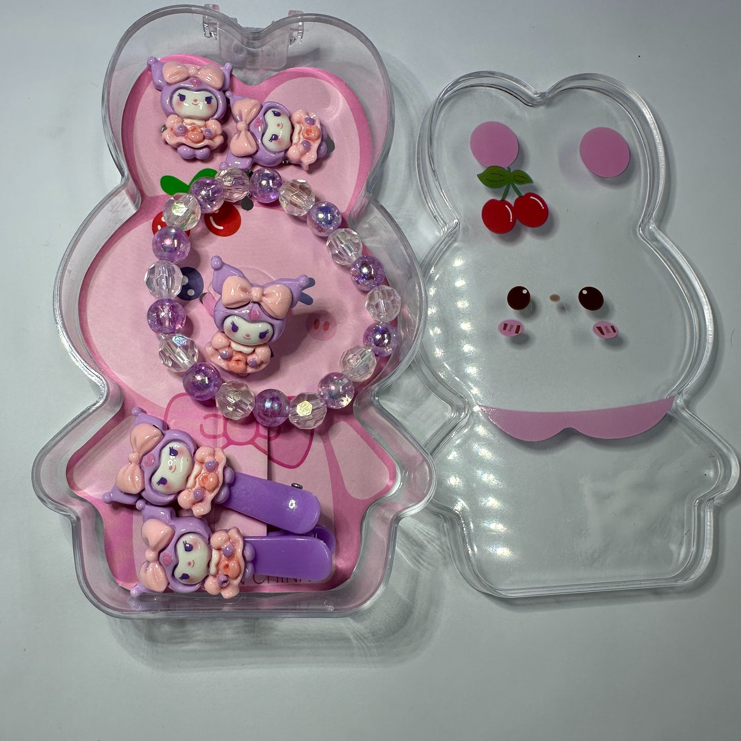 Pack of 4 hairpins, bracelet, ring, hair bands