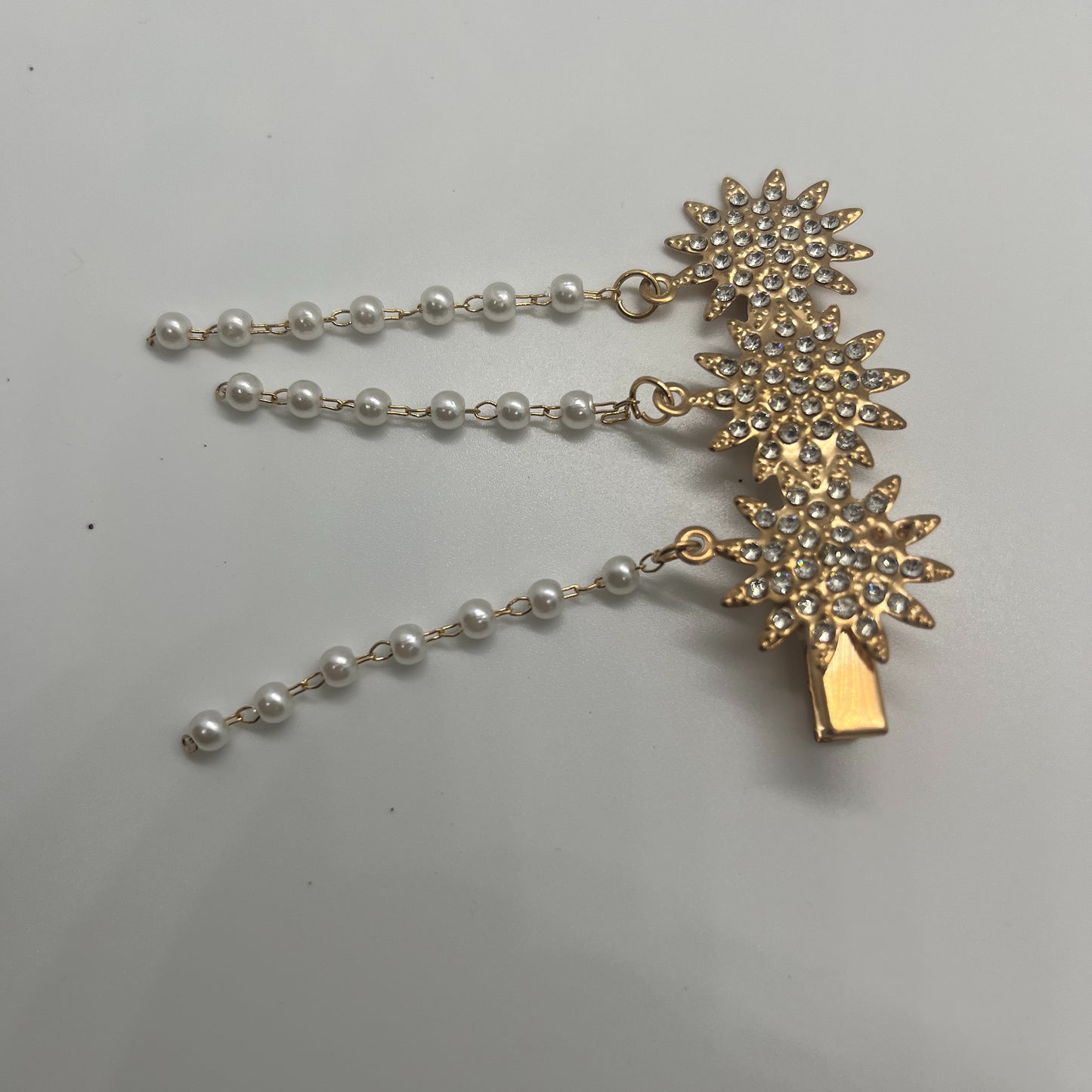 Sparkling Flowers with flat back pearls