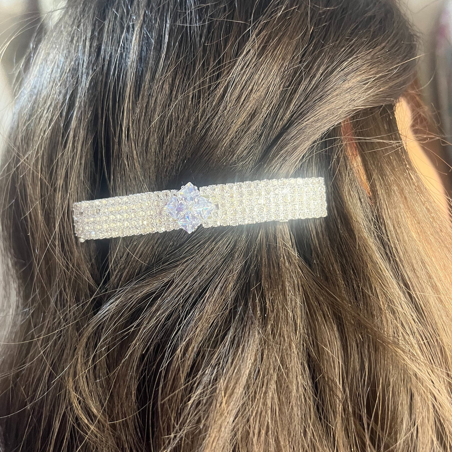 Sweet Pearl Rhinestone Butterfly Glisten Clip Back Head Korea