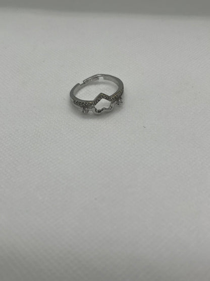 Elegant Heart Shape Silver Ring