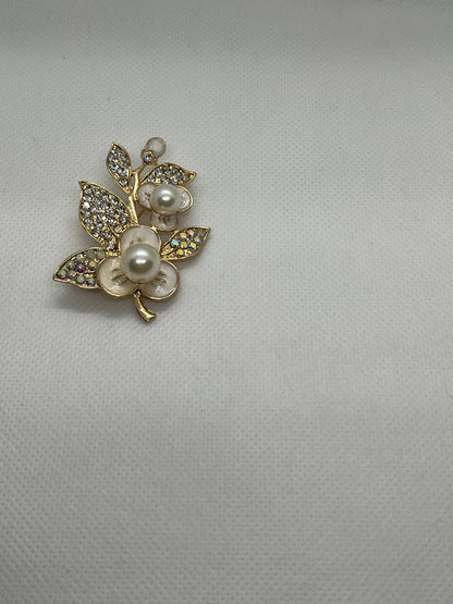 Flower Style Brooch