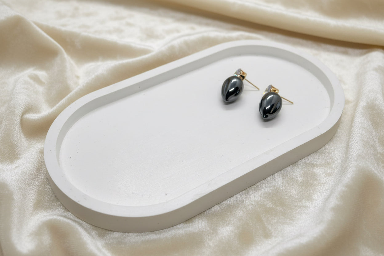 Black onyx teardrop stud earrings
